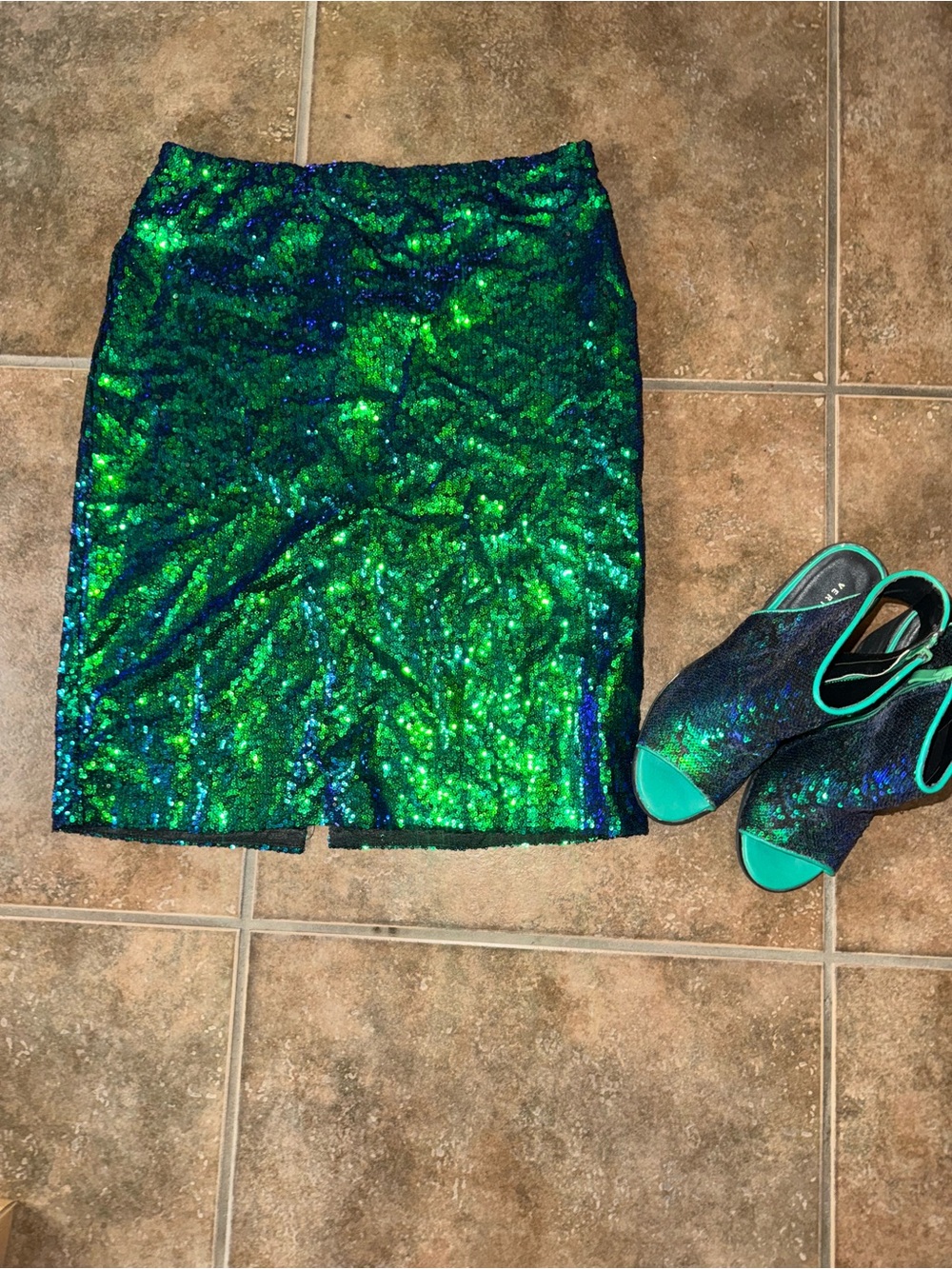 Green Iridescent Sequin Pencil Skirt & Shoes